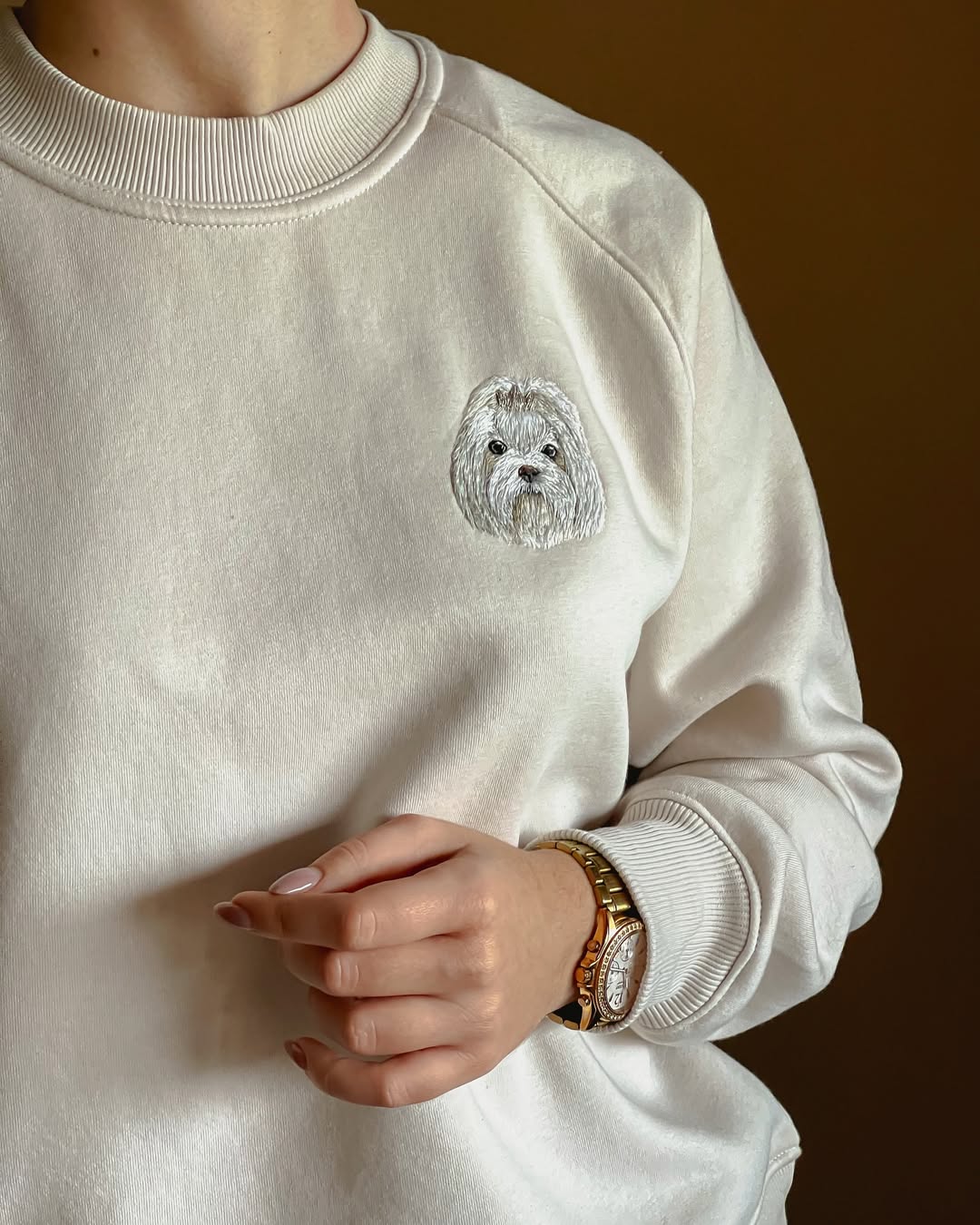 Sweatshirt Embroidered Pet Portrait – Your pet's always with you!