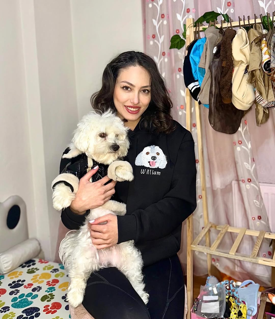 Hoodie Embroidered Pet Portrait – Your Pet’s Always with You!